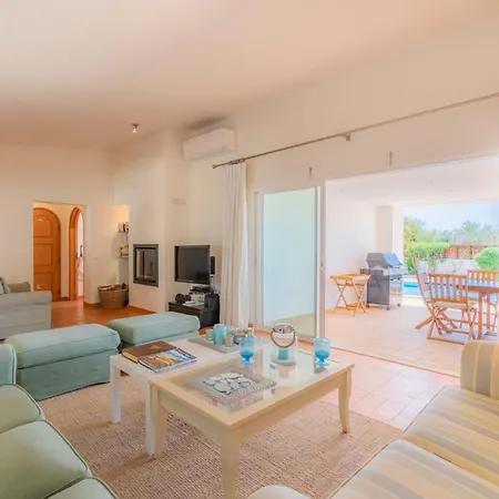 Sleeps 6 Pool Air Con Wifi Villa Vale do Lobo